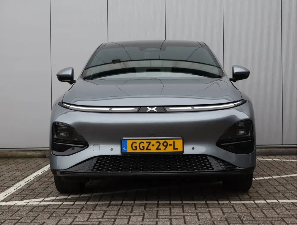 Xpeng G6 RWD Standard Range 66 kWh | Panoramadak | Leder | 3 uit 2024, foto 7