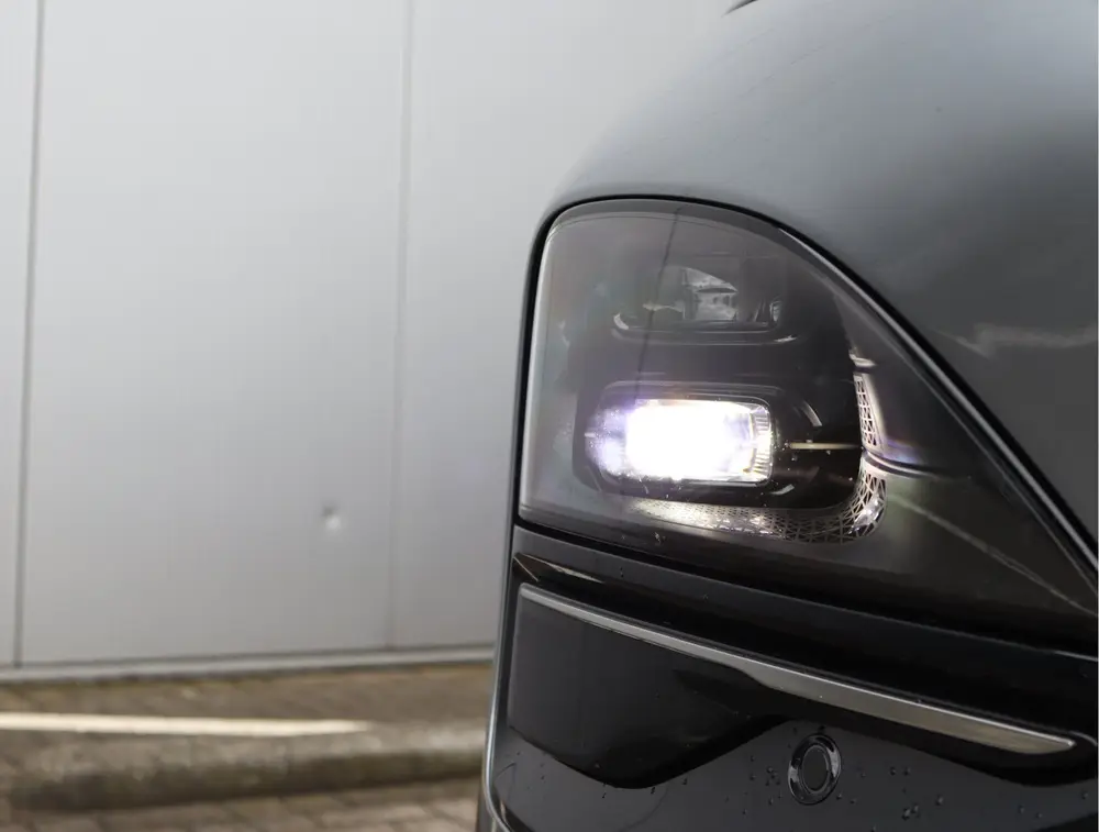 Xpeng G6 RWD Standard Range 66 kWh | Panoramadak | Leder | 3 uit 2024, foto 9