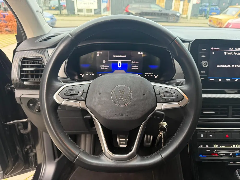 Volkswagen T-Cross 1.0 TSI Life Edition DSG Clima Camera uit 2024, foto 13