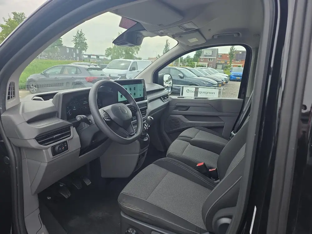 Volkswagen Transporter 2.0 TDI L2H1 uit 2025, foto 4