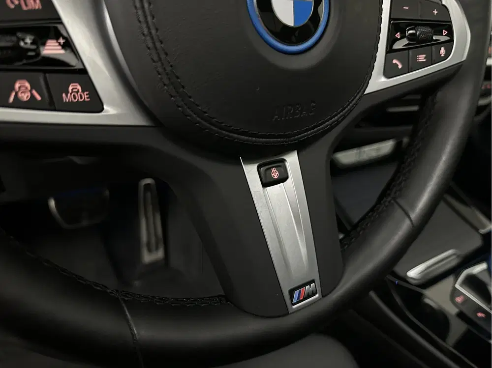 BMW iX3 M-Sport uit 2023, foto 15