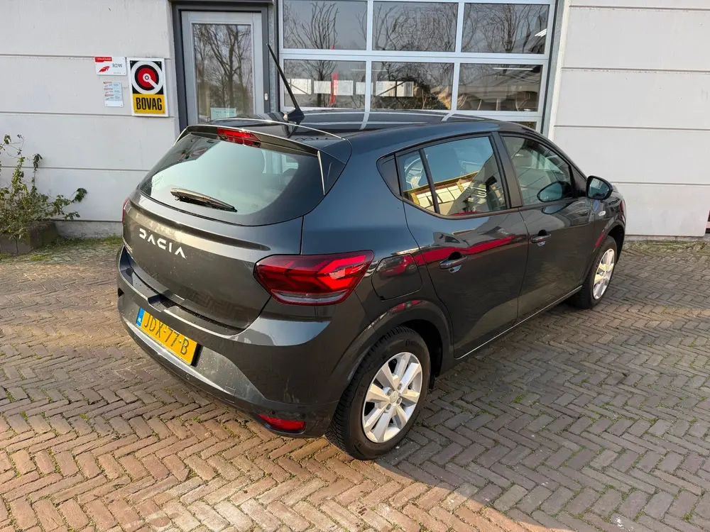 Dacia Sandero 1.0 TCe 90 Expression Automaat uit 2022, foto 17