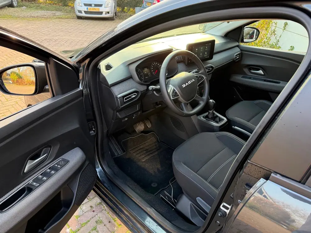 Dacia Sandero 1.0 TCe 90 Expression Automaat uit 2022, foto 6