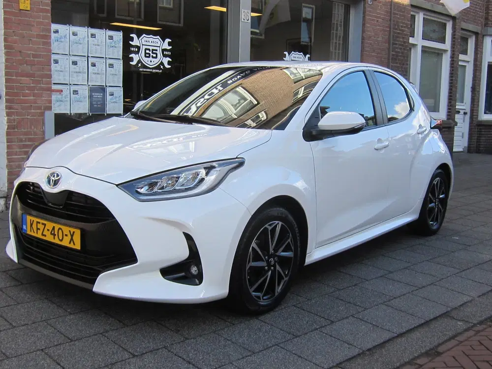 Toyota Yaris 1.5 Hybrid 115 Active+ All In Prijs Bovagg uit 2023, foto 3