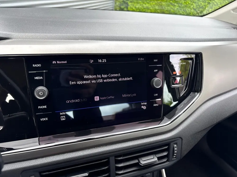 Volkswagen Polo 1.0 TSI Comfortline Business AUTOMAAT/ CAMER uit 2019, foto 17