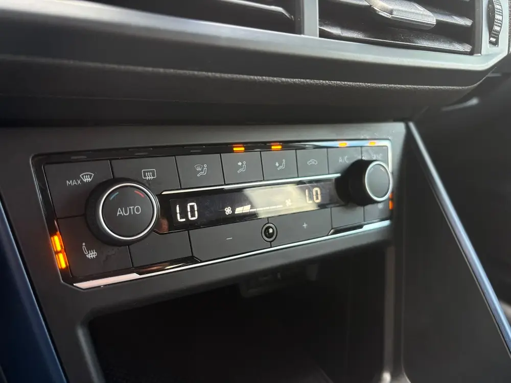 Volkswagen Polo 1.0 TSI Highline Business | Automaat | Stoel uit 2021, foto 6