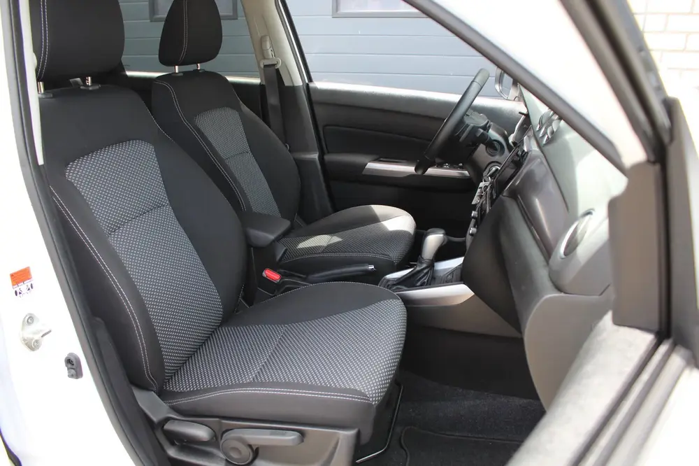 Suzuki Vitara 1.0 Boosterjet Select uit 2019, foto 12