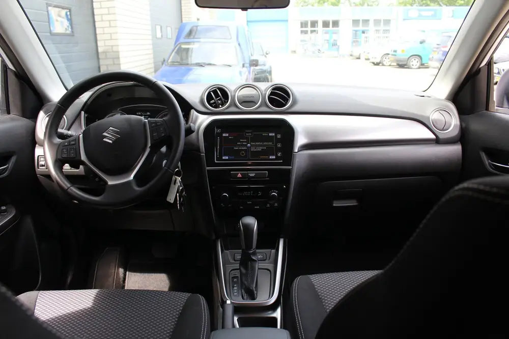 Suzuki Vitara 1.0 Boosterjet Select uit 2019, foto 14
