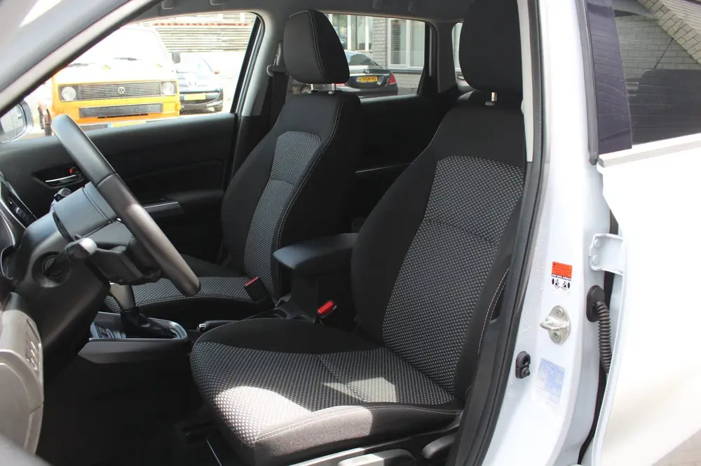 Suzuki Vitara 1.0 Boosterjet Select uit 2019, foto 8