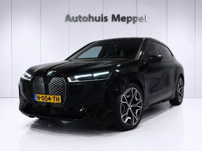 BMW iX SOH 99.9%*SportPakket*Laserlicht*Trekhaak* uit 2021
