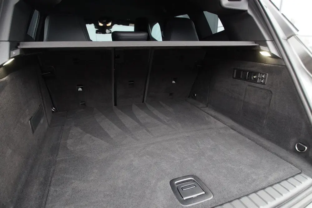 BMW iX SOH 99.9%*SportPakket*Laserlicht*Trekhaak* uit 2021, foto 9