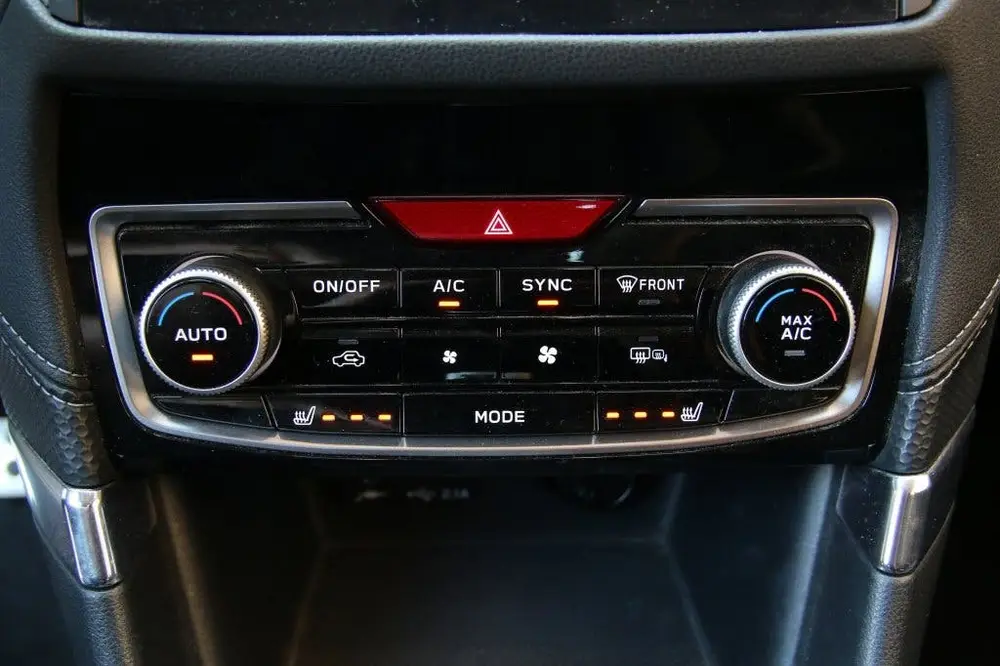 Subaru Forester 2.0i e-BOXER Luxury (bj 2021, automaat) uit 2021, foto 16
