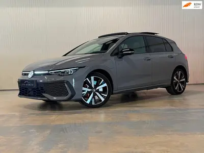 Volkswagen Golf 1.5 eHybrid GTE | HUD | PANO | NARDO GREY | uit 2025