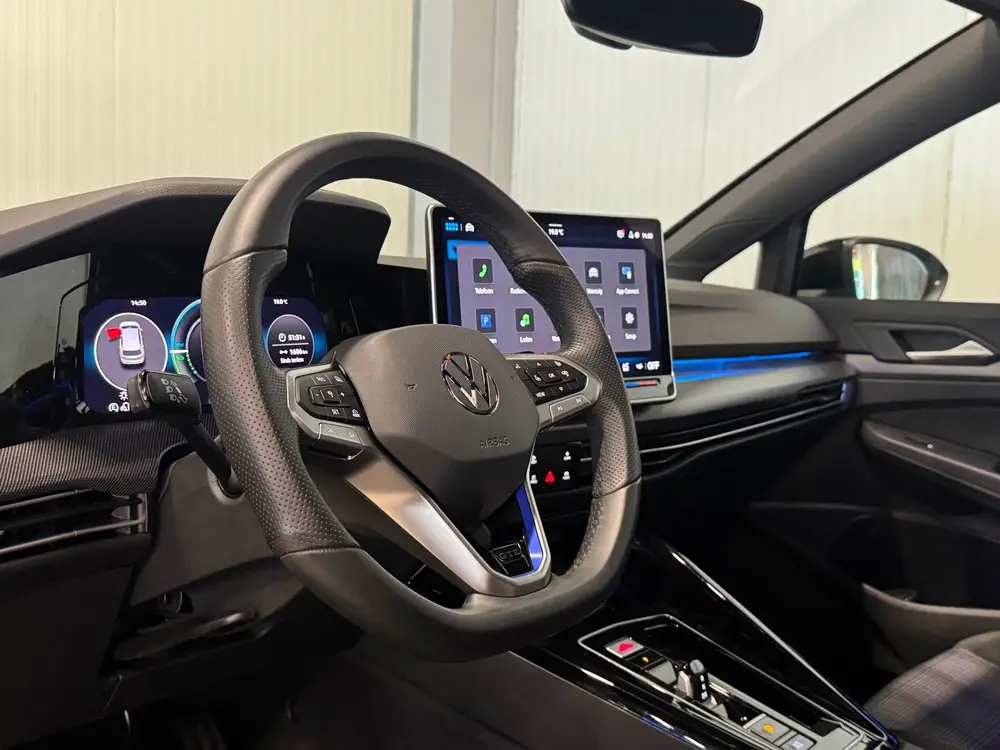 Volkswagen Golf 1.5 eHybrid GTE | HUD | PANO | NARDO GREY | uit 2025, foto 9