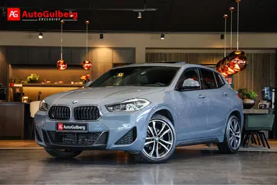BMW X2 sDrive 1.8I M-Sport High Exe Panoramadak uit 2022