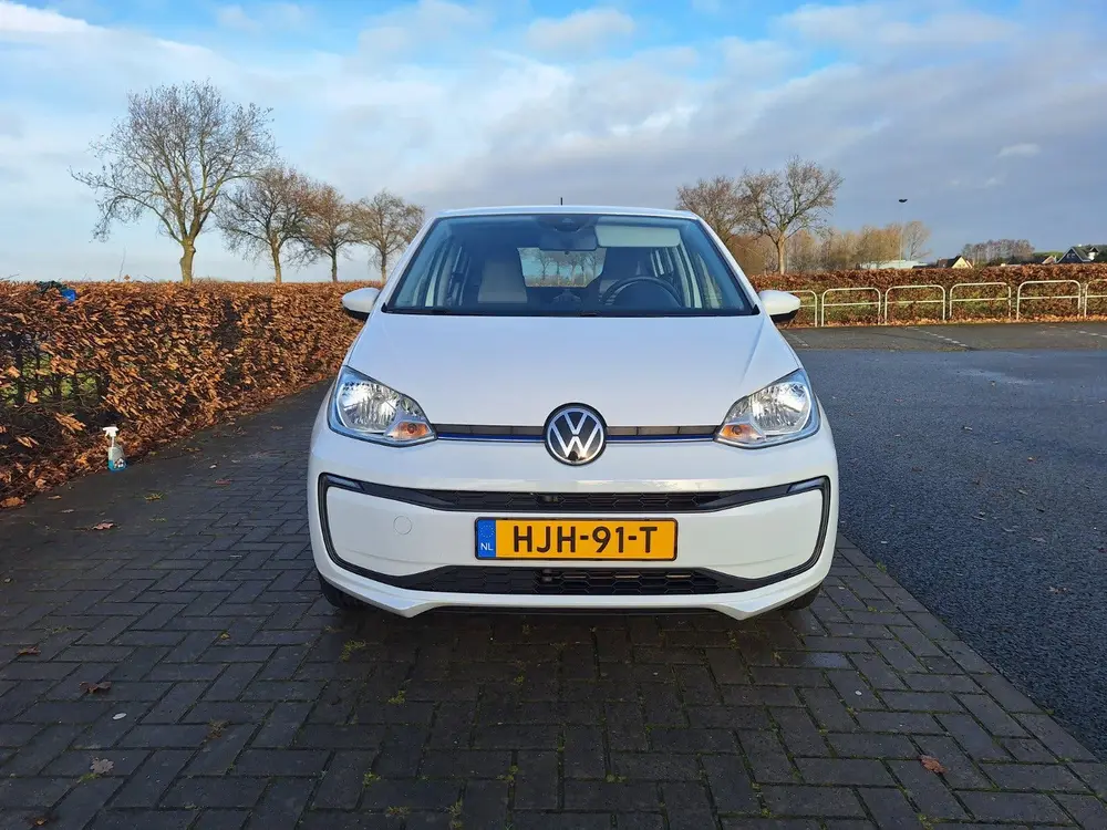 Volkswagen Up! e-up! 82PK 5D 2021 Wit. CCS laden goedkoop rijden uit 2021