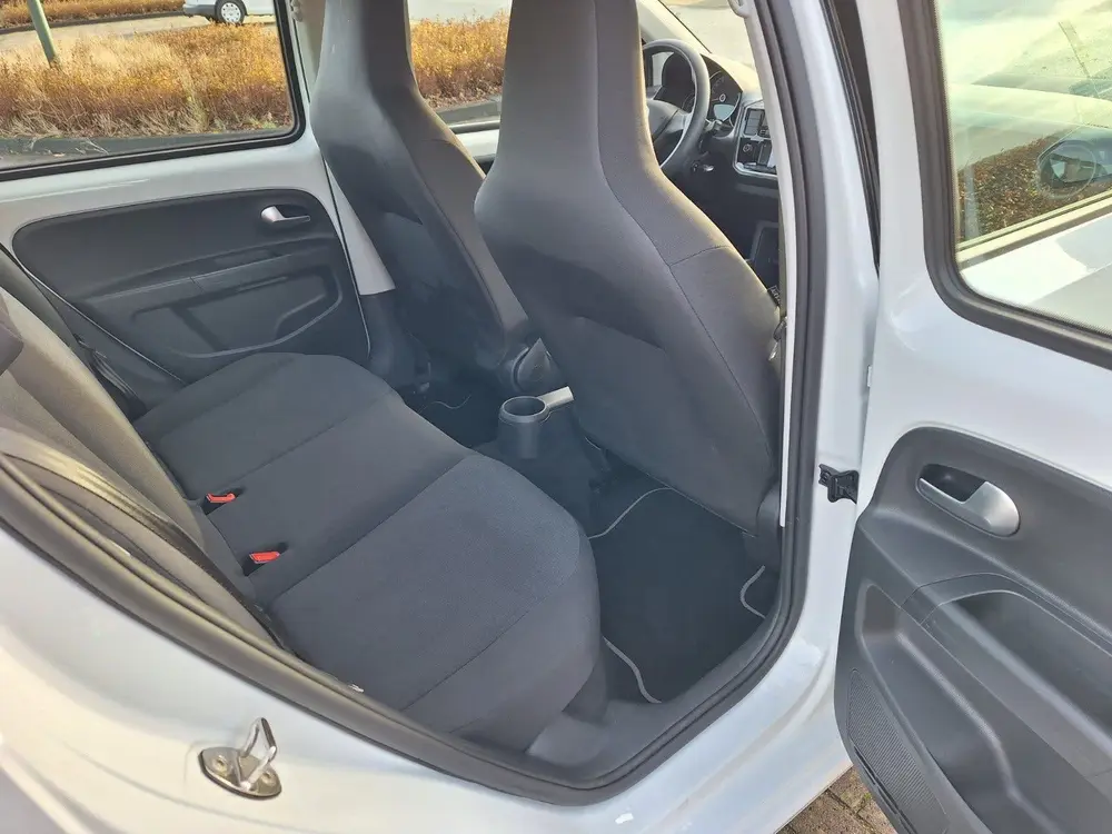 Volkswagen Up! e-up! 82PK 5D 2021 Wit. CCS laden goedkoop rijden uit 2021, foto 11
