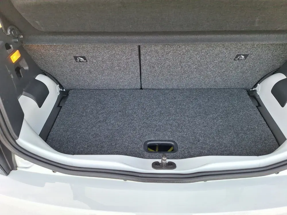 Volkswagen Up! e-up! 82PK 5D 2021 Wit. CCS laden goedkoop rijden uit 2021, foto 13