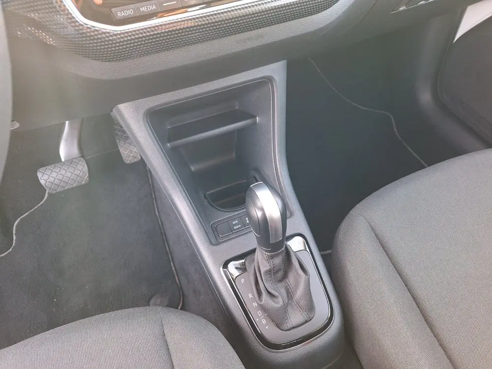 Volkswagen Up! e-up! 82PK 5D 2021 Wit. CCS laden goedkoop rijden uit 2021, foto 15
