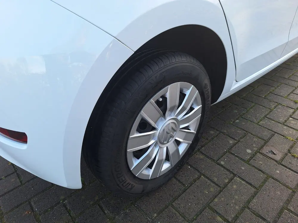 Volkswagen Up! e-up! 82PK 5D 2021 Wit. CCS laden goedkoop rijden uit 2021, foto 8