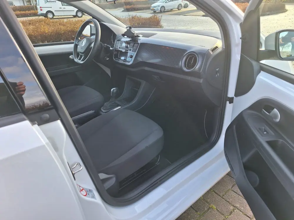 Volkswagen Up! e-up! 82PK 5D 2021 Wit. CCS laden goedkoop rijden uit 2021, foto 9