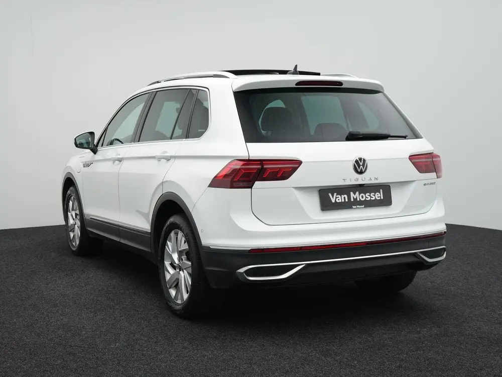 Volkswagen Tiguan 1.4 TSI eHybrid Elegance | Automaat | Appl uit 2021, foto 4