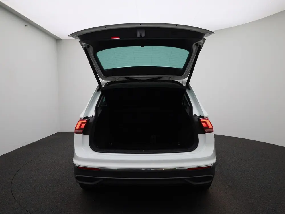 Volkswagen Tiguan 1.5 TSI Life Business | LMV | Climate cont uit 2022, foto 12