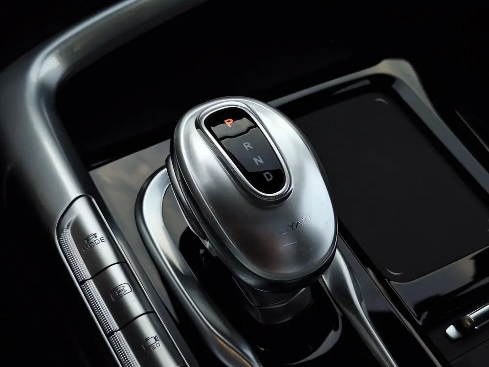 Voyah Free Limited Edition Business 4WD 106 kWh | Schuifdak uit 2026, foto 19