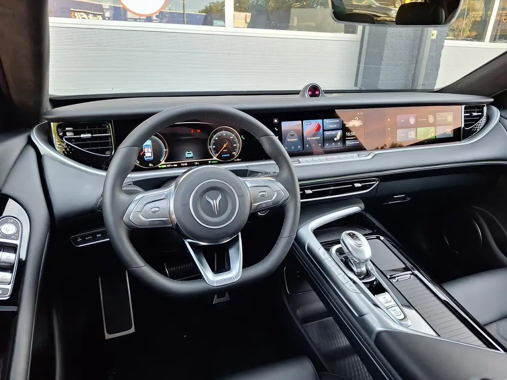 Voyah Free Limited Edition Business 4WD 106 kWh | Schuifdak uit 2026, foto 6