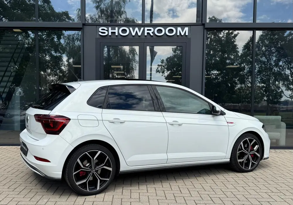 Volkswagen Polo 2.0 TSI GTI PANO KEYLESS BEATS uit 2023, foto 12