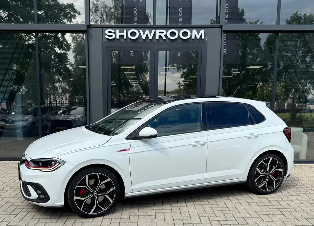 Volkswagen Polo 2.0 TSI GTI PANO KEYLESS BEATS uit 2023, foto 6