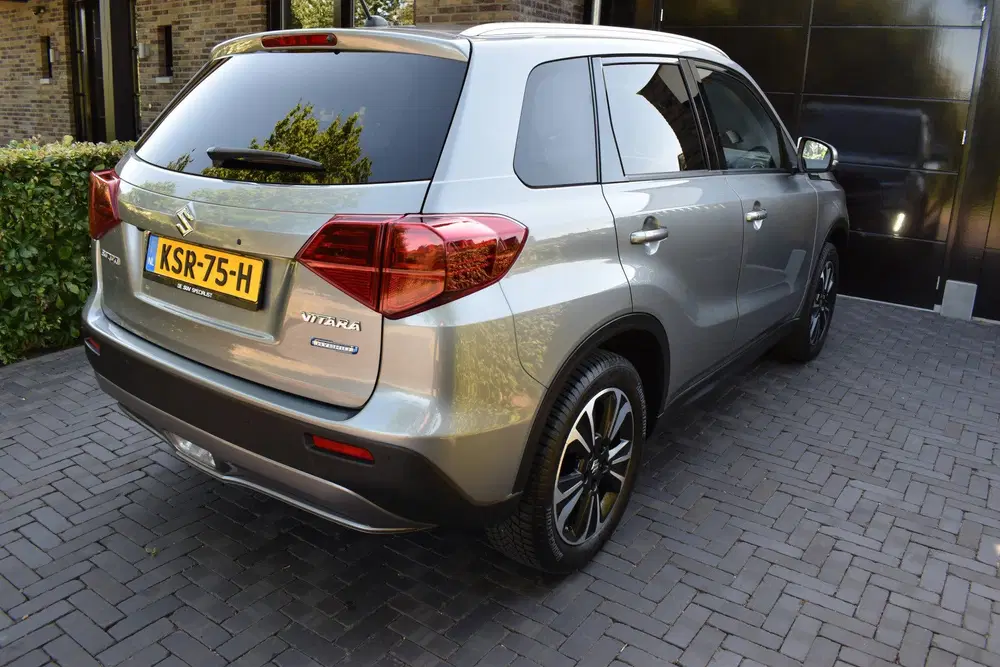 Suzuki Vitara 1.4 Boosterjet Style Hybrid Pano Leer NIEU uit 2021, foto 17