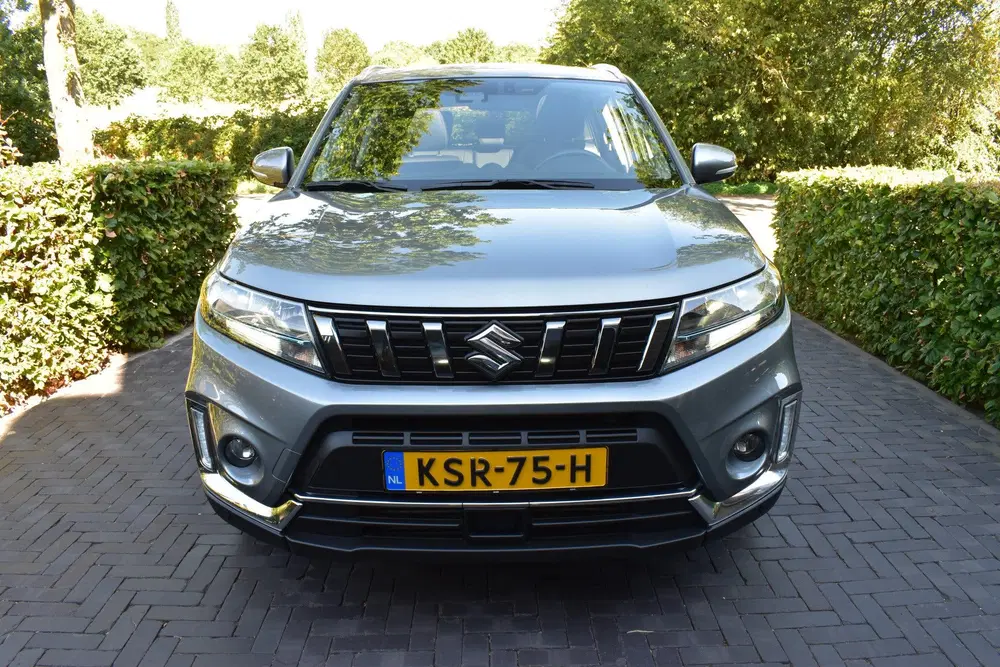 Suzuki Vitara 1.4 Boosterjet Style Hybrid Pano Leer NIEU uit 2021, foto 2