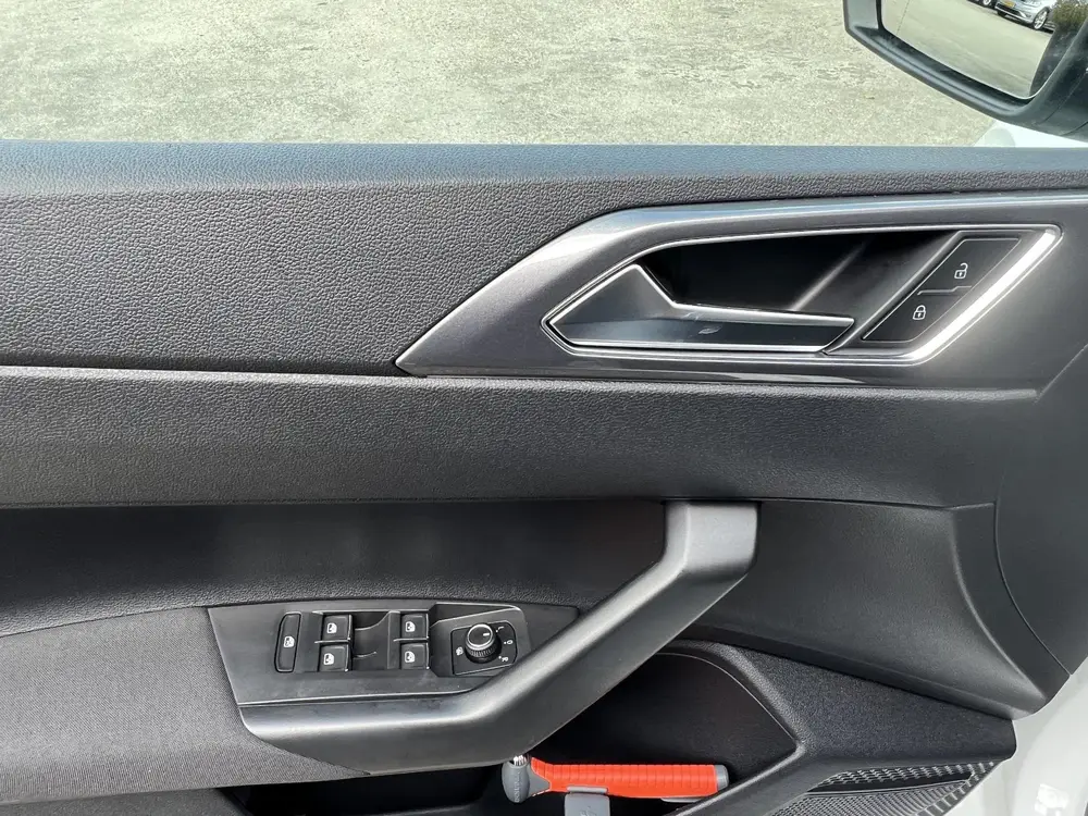 Volkswagen Polo 1.0 TSI Highline Business R R-line DSG Autom uit 2021, foto 13