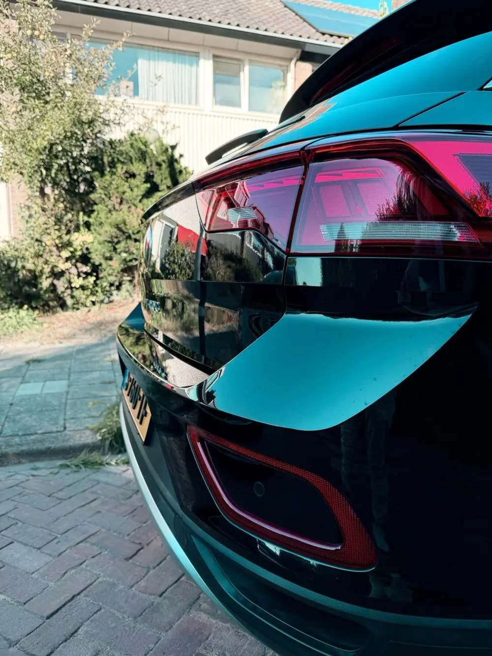 Volkswagen T-Roc 1.0 TSI STYLE 110pk (rode remblokken) uit 2022, foto 6