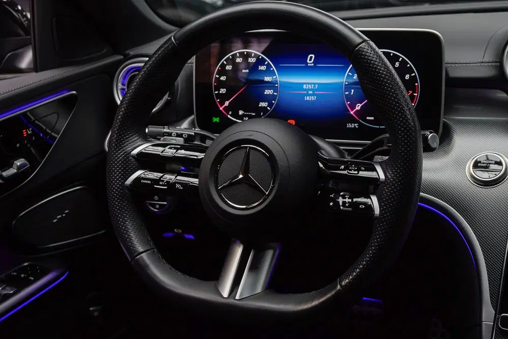Mercedes-Benz C-Klasse 180 AMG Line Panodak Leer 360 uit 2024, foto 17