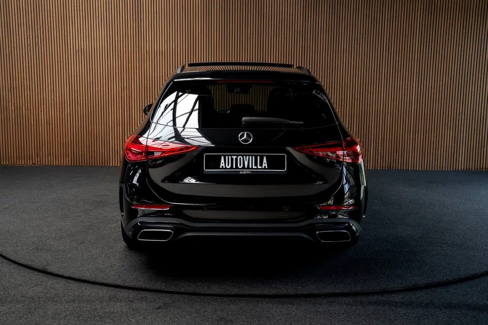 Mercedes-Benz C-Klasse 180 AMG Line Panodak Leer 360 uit 2024, foto 4