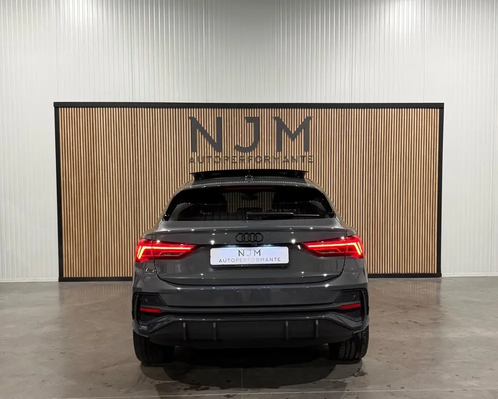 Audi Q3 45 TFSIe S-Line uit 2022, foto 6