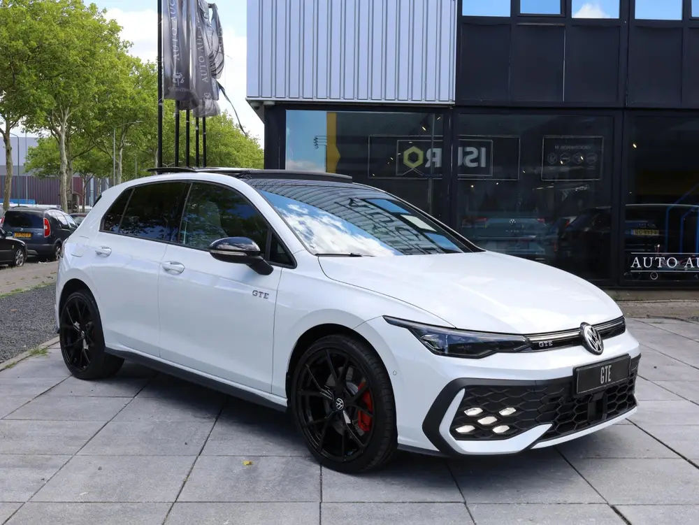 Volkswagen Golf GTE 1.5 eHybrid 272PK | Panodak | Leer | Bla uit 2025, foto 8