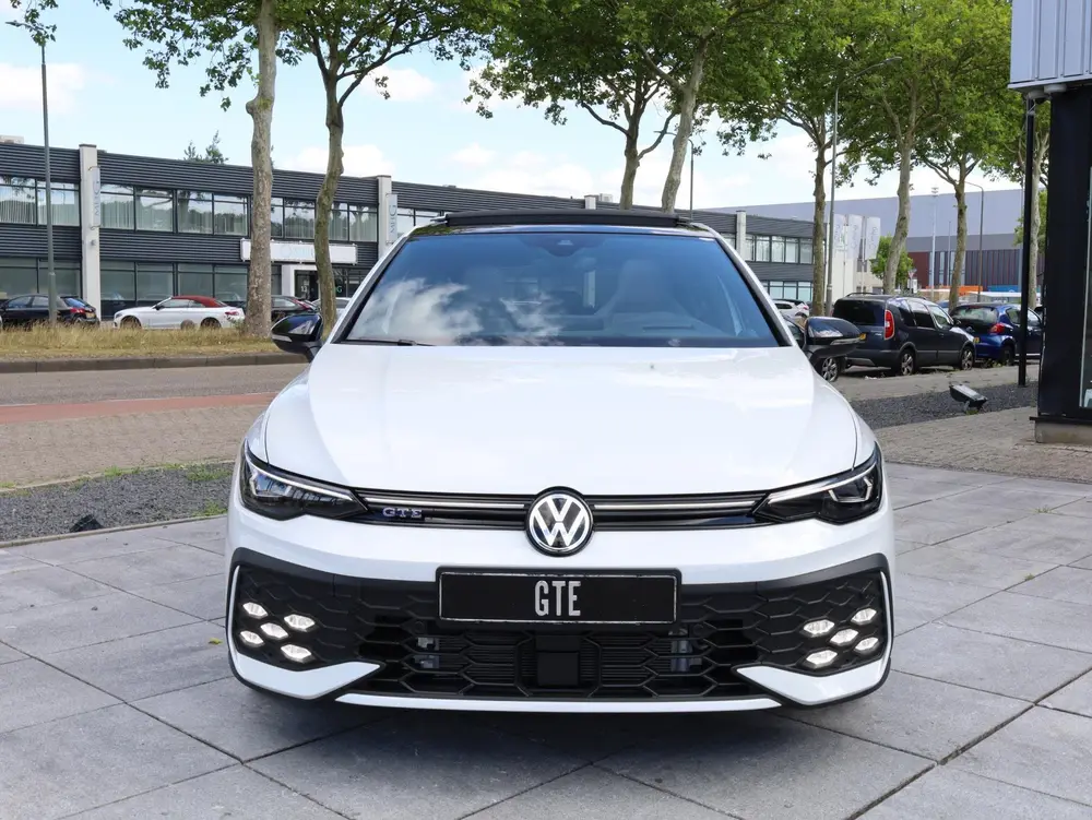 Volkswagen Golf GTE 1.5 eHybrid 272PK | Panodak | Leer | Bla uit 2025, foto 9