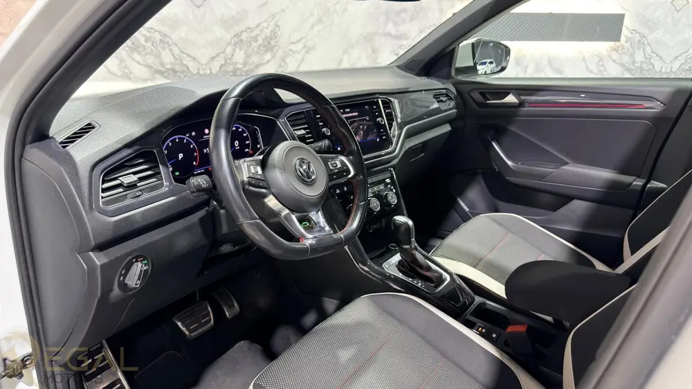 Volkswagen T-Roc 1.5 TSI Sport | PANO| ACC| Lane Ass.| Zwart uit 2019, foto 11