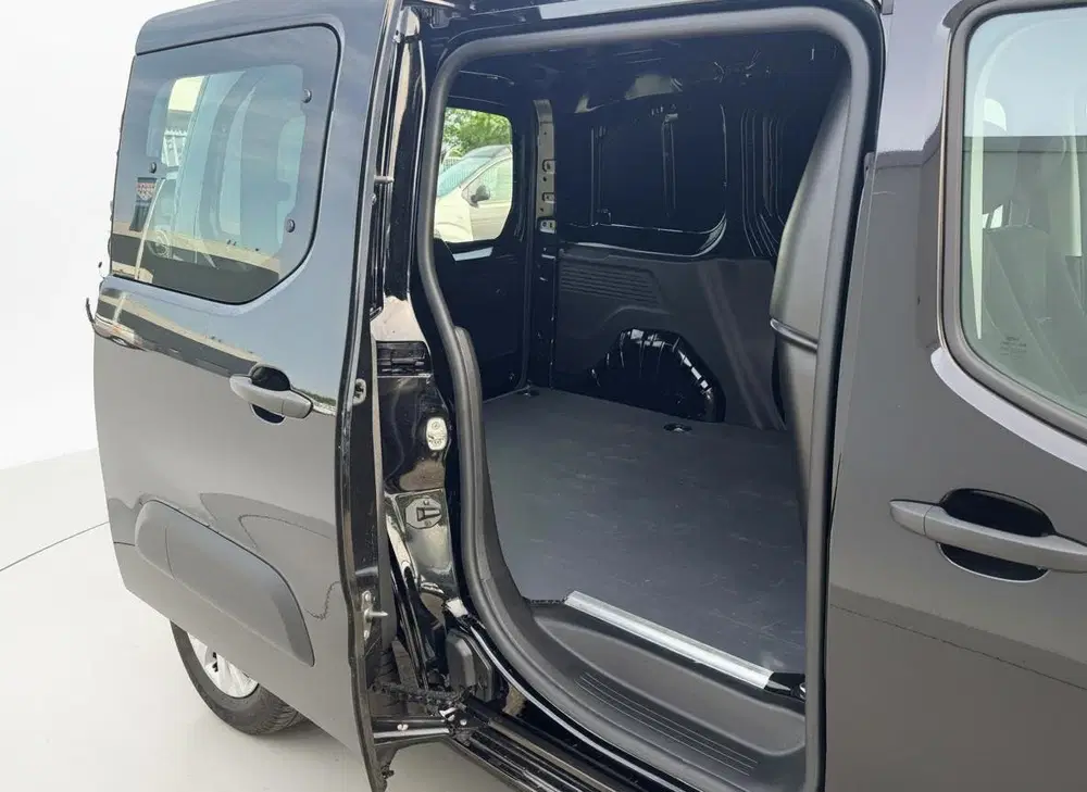 Opel Combo 1.5 BlueHDi 100 S&S L1 uit 2025, foto 17