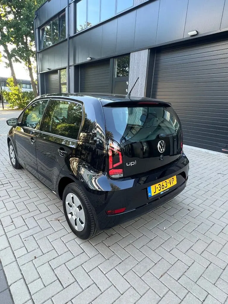 Volkswagen Up! 1.0 65PK | Airco | BT | Lane-assist | Elektr. uit 2020, foto 3