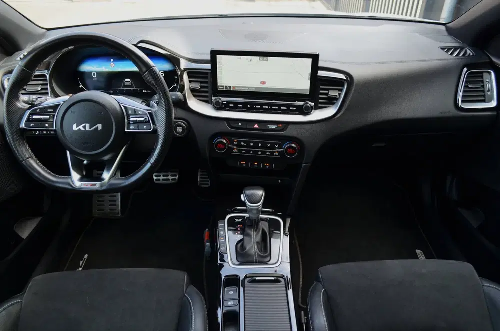 Kia Ceed 1.5 T-GDi GT-Line uit 2023, foto 11