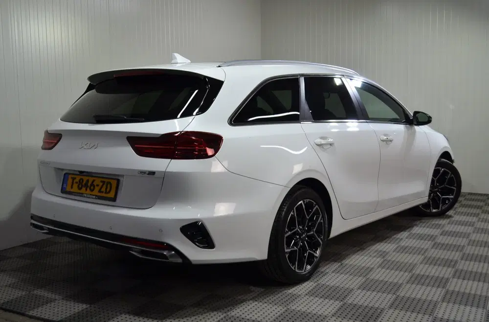 Kia Ceed 1.5 T-GDi GT-Line uit 2023, foto 7