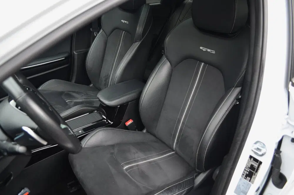 Kia Ceed 1.5 T-GDi GT-Line uit 2023, foto 8