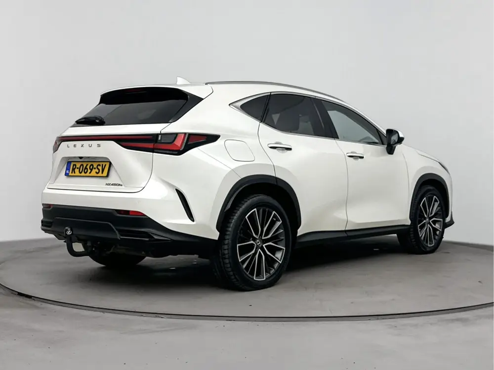 Lexus NX 450h+ AWD Executive Line | Stoelgeheugen | Carplay uit 2022, foto 2