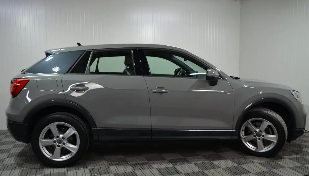 Audi Q2 35 TFSI epic uit 2020, foto 2