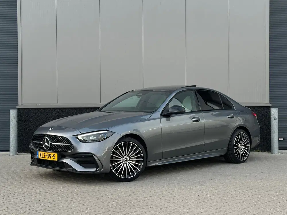Mercedes-Benz C-Klasse 300 e AMG Line uit 2022