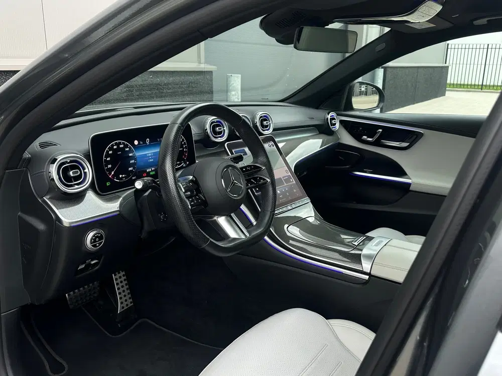 Mercedes-Benz C-Klasse 300 e AMG Line uit 2022, foto 12